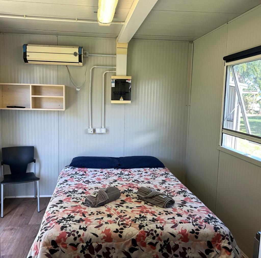 gundy pub&caravan park Gundiah Exterior foto